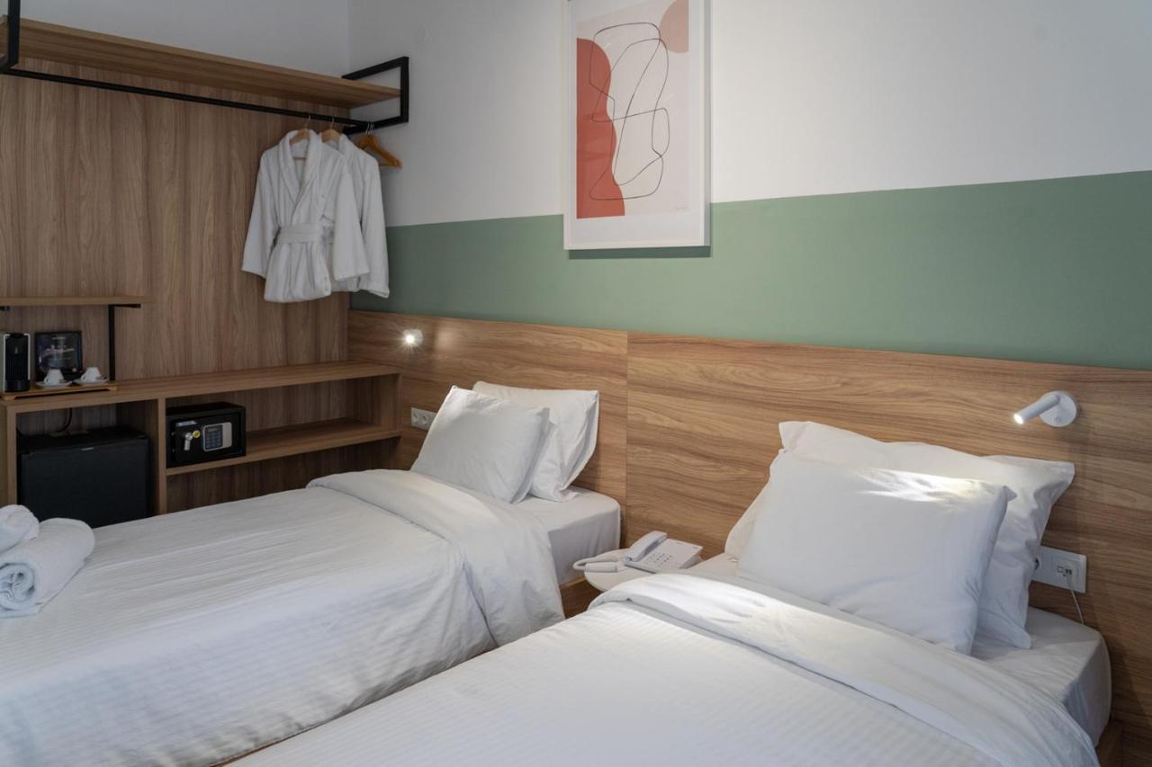 Alexandros Hotel Giannitsa Bagian luar foto